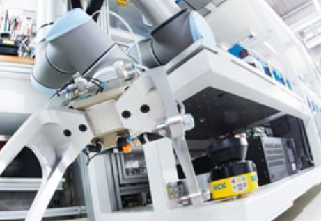 自動化機器人結合現(xiàn)代傳感器技術的解決方案