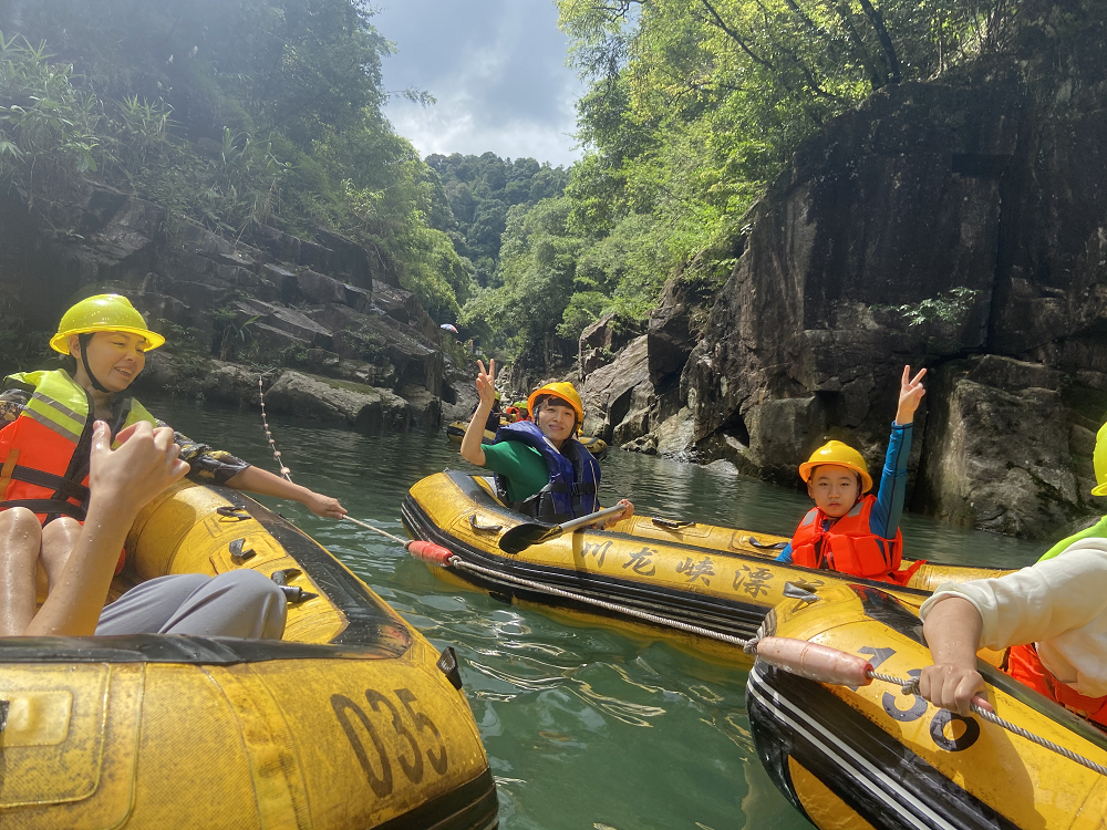 藤倉(cāng)自動(dòng)化14周年，開展夏季團(tuán)建旅游活動(dòng)！(圖3)