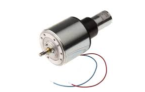 伺服電機電源要求與減速電機提供的具體優(yōu)勢(圖1)